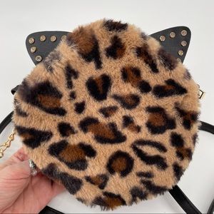 Novelty Fur Cat-face purse @7” rnd w/sparkle ears